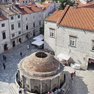 Onofrio fountain, Old Town, UNESCO World Heritage Site, Dubrovnik, Dalmatia, Croatia, Europe