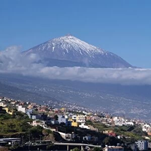 Orotava Valley and Pico del Teide, Tenerife, Canary Islands, Spain, Europe