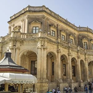 Palazzo Ducezio (Town Hall), UNESCO World Heritage Site, Noto, Sicily, Europe