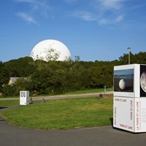 Parc of Radome, Planetarium of Brittany, Cite des Telecoms, Pleumeur Bodou, Cotes d Armor, Brittany, France, Europe