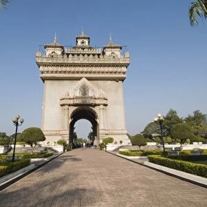 The Patuxai (Victory Gate) on Lan Xang Avenue, Vientiane, Laos, Indochina
