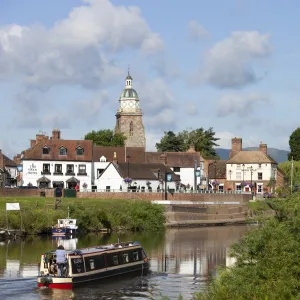 The Pepperpot and town on the River Severn, Upton upon Severn, Worcestershire, England, United Kingdom, Europe