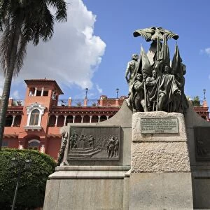 Plaza Bolivar, Casco Viejo (Casco Antiguo) (Old City), San Felipe District