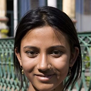 Portrait of smiling, pretty woman, Kolkata, India, Asia