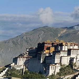 Potala Palace, former palace of the Dalai Lama, UNESCO World Heritage Site