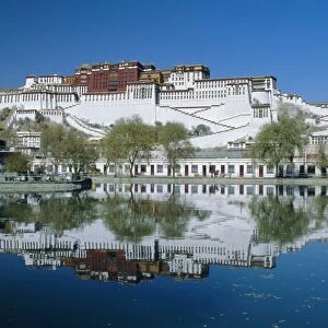 The Potala Palace and reflection, Lhasa, Tibet, China, Asia