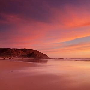Praia do Amado beach at sunset, Carrapateira, Costa Vicentina, west coast, Algarve