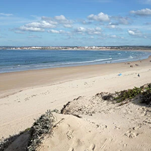Praia de Peniche de Cima beach backed by sand dunes and popular with surfers, Peniche, Centro Region, Estremadura, Portugal, Europe