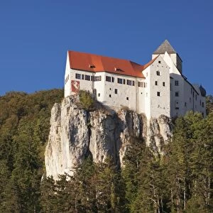 Prunn Castle, Riedenburg, nature park, Altmuehltal Valley, Bavaria, Germany, Europe
