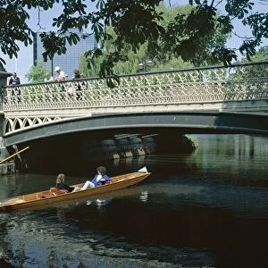 Punt on River Avon going under bridge