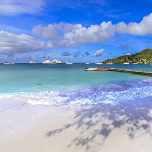 Quiet Caribbean, beach, turquoise sea, beautiful Port Elizabeth, Admiralty Bay, Bequia