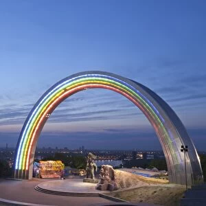 Rainbow Arch, Friendship of Nations Monument, Kiev, Ukraine, Europe
