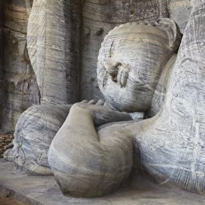 Reclining Buddha statue, Gal Vihara, Polonnaruwa, UNESCO World Heritage Site, North Central Province, Sri Lanka, Asia