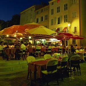Restaurant in the Place Richelme at night, Aix-en-Provence, Bouches-du-Rhone