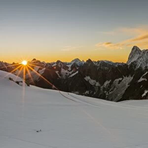Rochefort ridge with Dent du Geant, Mont Blanc Glacier, Chamonix-Mont-Blanc, Haute-Savoie