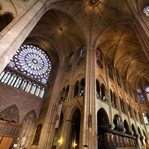 Rose window and the vaults of Notre Dame, UNESCO World Heritage Site, Paris