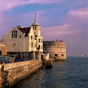 Round Tower, Old Portsmouth, Portsmouth, Hampshire, England, United Kingdom, Europe
