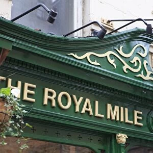The Royal Mile pub, Old Town, Edinburgh, Scotland, United Kingdom, Europe
