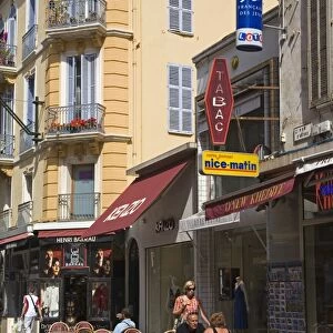 Rue d Antibes, Cannes, Alpes Maritimes, Provence, Cote d Azur