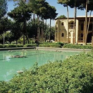 Safavid garden palace of Hasht Behesht (the Eight Paradises)