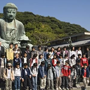 School children at The Big Buddha statue