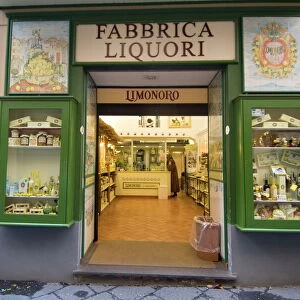 Shop that sells Limoncello