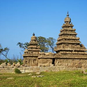 The Shore Temple, Mamallapuram (Mahabalipuram), UNESCO World Heritage Site, Tamil Nadu, India, Asia