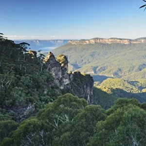 The Three Sisters and Mount Solitary, Blue Mountains, Blue Mountains National Park
