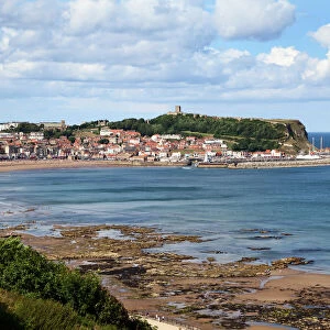 South Bay from South Cliff Gardens, Scarborough, North Yorkshire, Yorkshire, England, United Kingdom, Europe