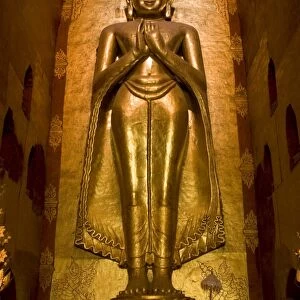 South facing Buddha statue, Ananda Pahto, Bagan (Pagan), Myanmar (Burma), Asia