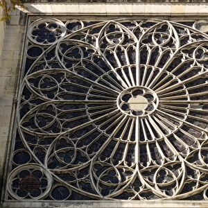 South transept rose window exterior, Troyes Cathedral, Champagne-Ardenne, France, Europe