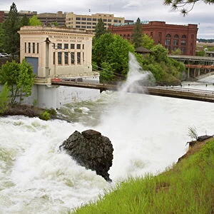 Spokane River in major flood, Riverfront Park, Spokane, Washington State