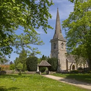 St. Marys Parish Church in Lower Slaughter, Cotswolds, Gloucestershire, England