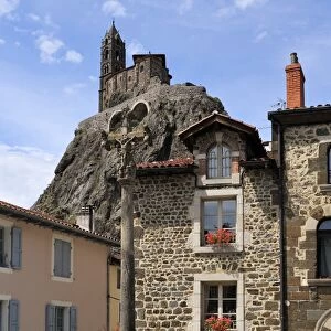 St. Michel d Aiguilhe Chapel situated on the top of volcanic rock, Le Puy en Velay