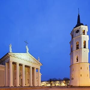 St. Stanislaus Cathedral and Varpine bell tower in Cathedral Square, UNESCO World Heritage Site, Vilnius, Lithuania, Europe