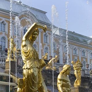 Statue of Jupiter to left in foreground, Great Cascade in the background, Peterhof