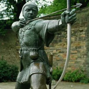 Statue of Robin Hood, Nottingham, Nottinghamshire, England, United Kingdom, Europe