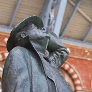 The statue of Sir John Betjeman at St. Pancras International station in London, England, United Kingdom, Europe