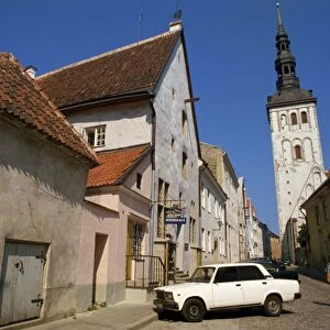 Street scene and the Niguliste Church tower, in the Old Town, Tallinn, Estonia