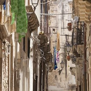 Back streets, balconies, Ortigia, Syracuse, Sicily, Italy, Europe