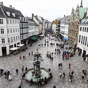 Stroget, the main pedestrian shopping street, Copenhagen, Denmark, Scandinavia, Europe