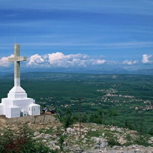 Summit of the Hill of the Cross, Krizevac, Medjugorje, Bosnia Herzegovina, Europe