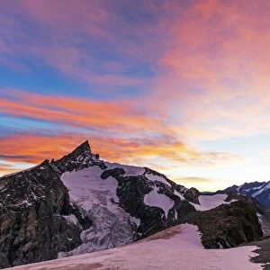 Sunrise view of Zinalrothorn, 4421m, from Ober Gabelhorn, 4063m, Zermatt, Valais