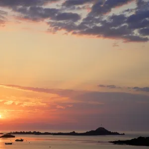 Sunset at Cobo Bay, Guernsey, Channel Islands, United Kingdom, Europe