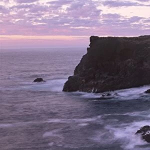 Sunset at Eshaness basalt cliffs