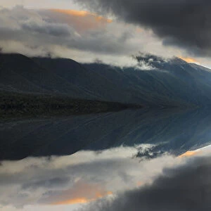 Sunset Lake Rotoiti, Mount Robert, Nelson Lakes National Park, Tasman District