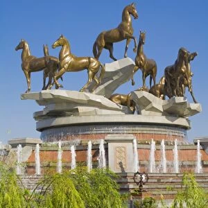 Talkhi horse statue built for the tenth anniversary of Independence, Ashkabad