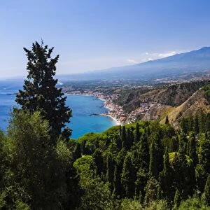 Taormina and Mount Etna Volcano seen from Teatro Greco (Greek Theatre), Taormina, Sicily, Italy, Mediterranean, Europe