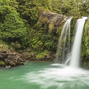 Tawhei Falls Waterfall, Tongariro National Park, UNESCO World Heritage Site, North Island