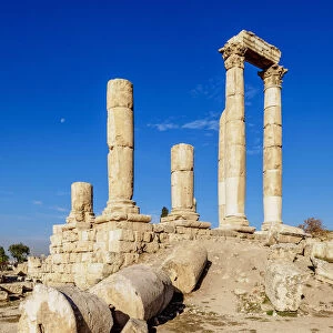 Temple of Hercules ruins, Amman Citadel, Amman Governorate, Jordan, Middle East